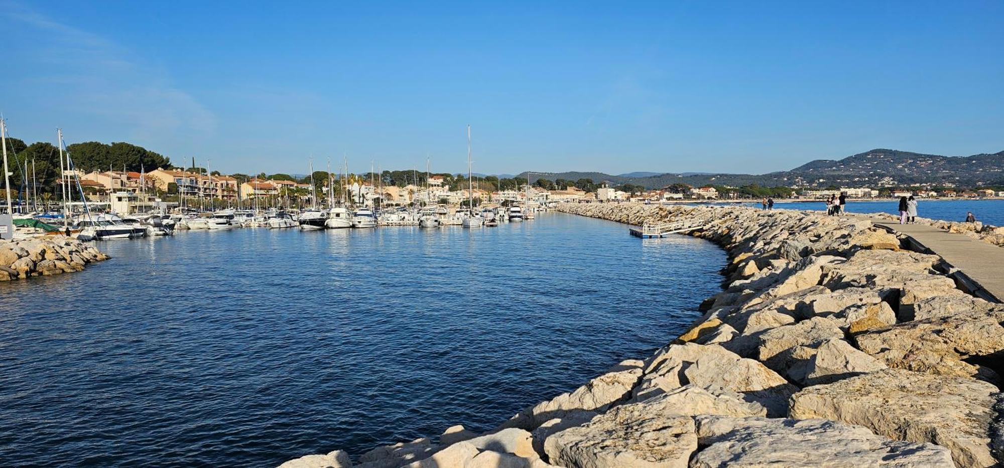 Les Pieds Dans L'Eau Apartment Saint-Cyr-sur-Mer Ngoại thất bức ảnh