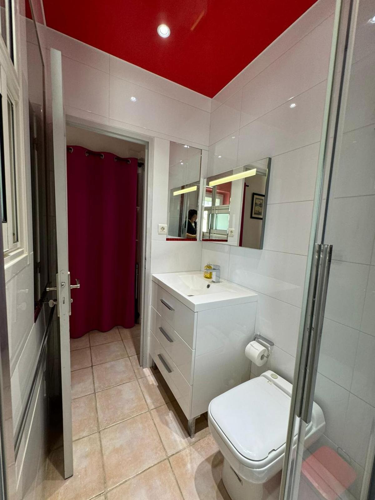 Les Pieds Dans L'Eau Apartment Saint-Cyr-sur-Mer Ngoại thất bức ảnh